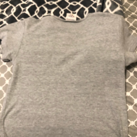 Cropped Reebok Shirt - Picture 4 of 4